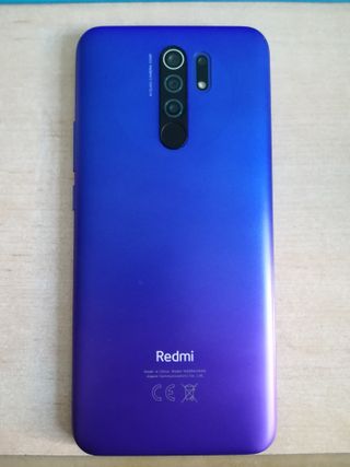 Xiaomi Redmi 9 Púrpura 64GB -- Impecable