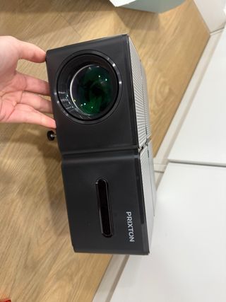 Proyector PRIXTON KUBRICK FULL HD