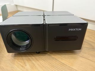 Proyector PRIXTON KUBRICK FULL HD