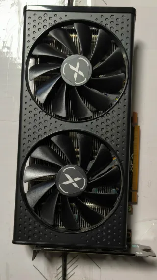 Razer Core X + RX 6600 +cable thunderbolt de marca