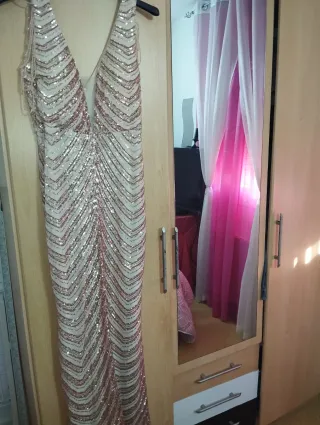 Vestido de fiesta lentejuelas beige y oro