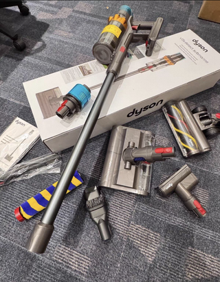 Dyson    V15s    Aspiradora