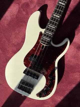Bajo Marcus Miller P7 Alder-4 2nd Gen