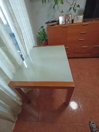 Mesa Comedor Extensible Madera y Cristal