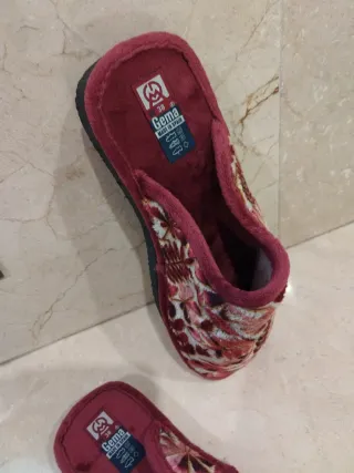 Zapatillas Gema Talla 38 Nuevas