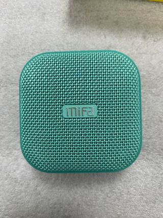 Mifa Mini Altavoz Portátil Bluetooth Impermeab 010