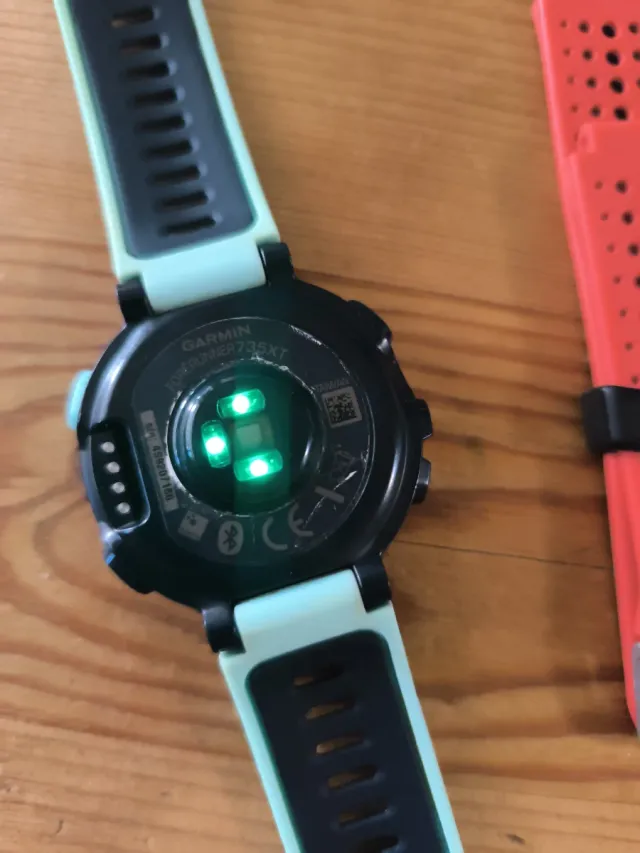 Reloj Garmin Forerunner 735 XT