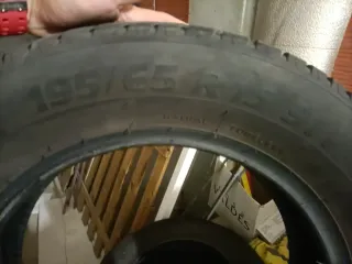 Neumáticos 195/65 R15 al 90%