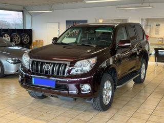 Se vende Toyota Land Cruiser 3.0 2010