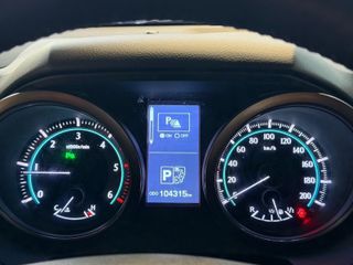 Se vende Toyota Land Cruiser 3.0 2010