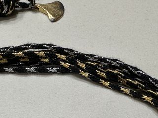 Cinturón fantasía negro y dorado