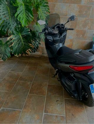 YAMAHA X MAX 400 ABS