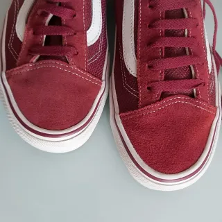 Zapatillas Vans granates