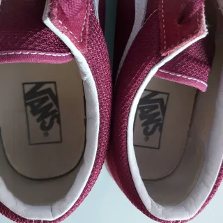 Zapatillas Vans granates