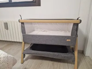 Cuna colecho ligera y de viaje con funda