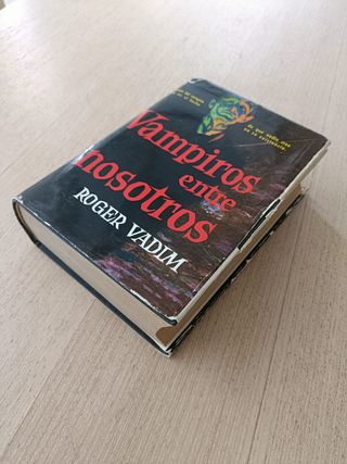 Libro "Vampiros entre nosotros" Roger Vadim (1963)