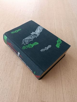 Libro "Vampiros entre nosotros" Roger Vadim (1963)