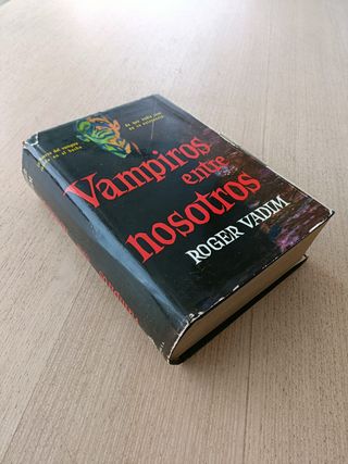 Libro "Vampiros entre nosotros" Roger Vadim (1963)