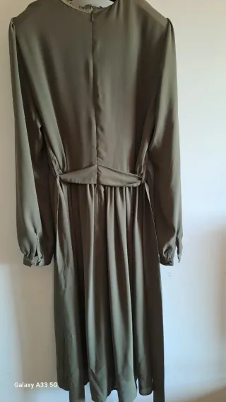 Abito verde oliva Cannella