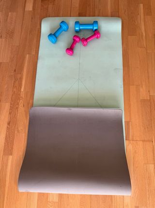 Esterilla Pilates y 4 Pesas ( 2kg + 1kg)