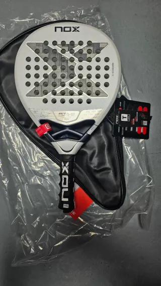 Pala NOX AT10 Genius 12K Alum Xtreme Lite