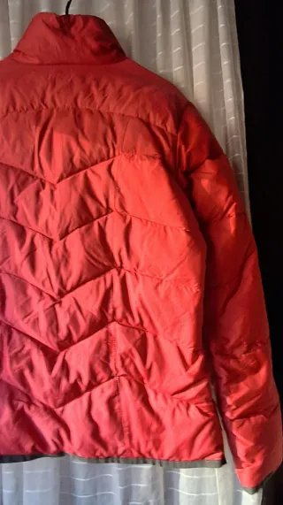 Chaqueta Acolchada/Plumífero de Montaña Roja, T-L