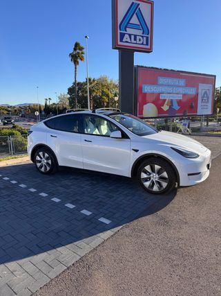 TESLA MODEL Y 2023 Long Range AWD