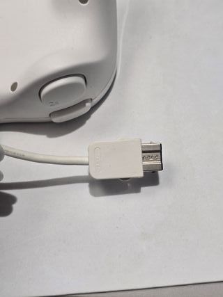 1 Nintendo Wii Oficial Mando Clasico Pro - Blanco