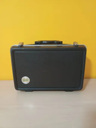Clarinete Noblet con estuche