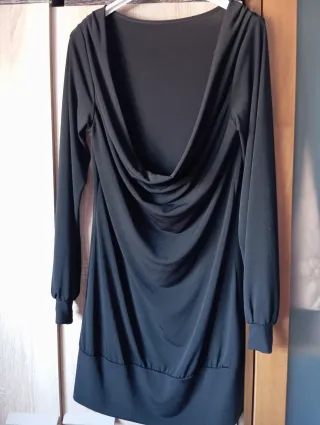 Vestido negro elegante