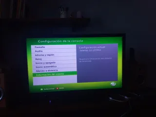 Xbox 360 para piezas (funciona intermitente)