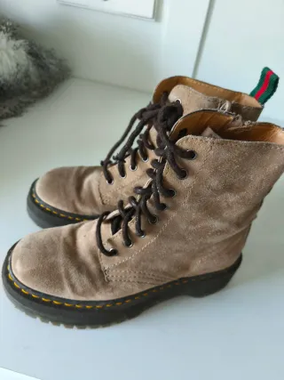 Botas Dr. Martens Beige