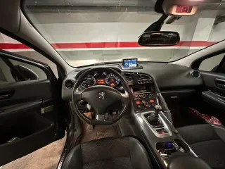 Peugeot 3008 2015