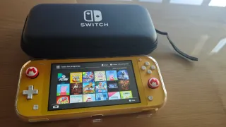 Nintendo Switch Lite Gialla + Giochi