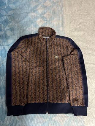 Chaqueta Lacoste Monogram marrón