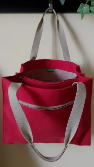Borsa Benetton /rossa