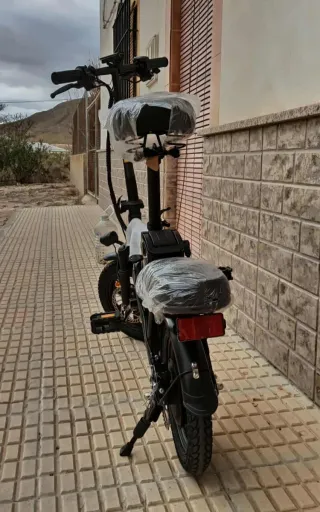 Mini Bicicleta Eléctrica Plegable