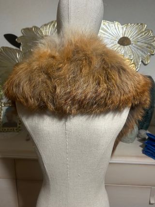 Collo in pelliccia cammello