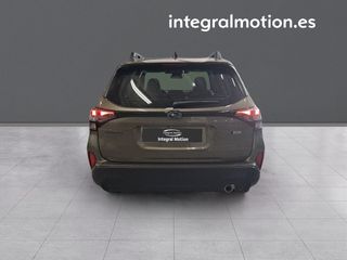 Subaru Forester 2.0i Hybrid Active