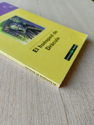 Libro "El huésped de Drácula" Bram Stoker (1998)