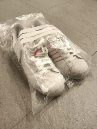 Adidas Superstar Blancas Talla 42