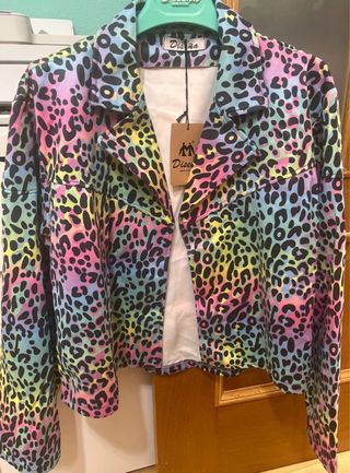 Chaqueta Antelina Hello Kitty Rockera