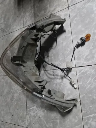 Faro Suzuki Burgman 125cc 200cc