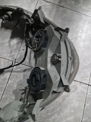 Faro Suzuki Burgman 125cc 200cc