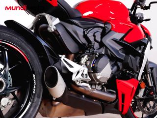 DUCATI STREETFIGHTER V2