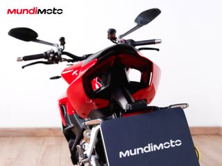DUCATI STREETFIGHTER V2