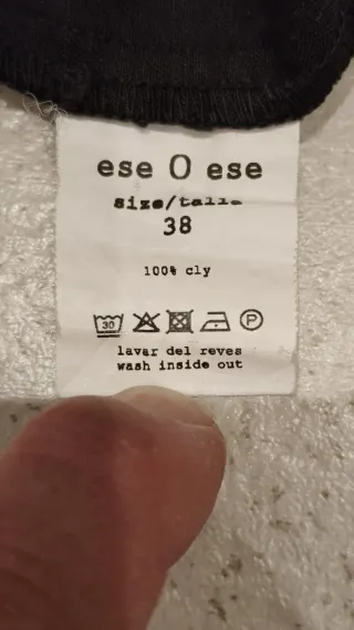 Pantalón Eseoese negro mujer