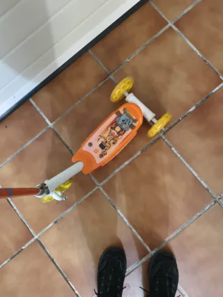 Patinete infantil 3 ruedas naranja