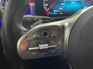 Mercedes-Benz A 200 200d 8G-DCT