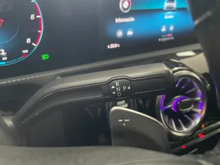 Mercedes-Benz A 200 200d 8G-DCT